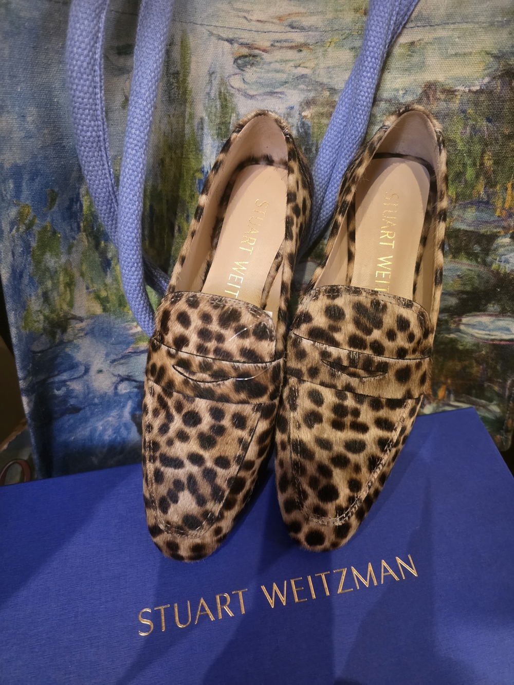 Stuart Weitzman Leopard Pony Hair Penny Loafers in Brown and Bege.Size 6.5 - Picture 2 of 9